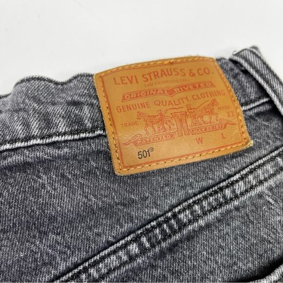 Levi's 501 High Rise Button Fly jean shorts gray - 25 - Picture 8 of 10